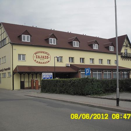 Pomorska Zajazd Restauracja Czaplinek Exterior photo